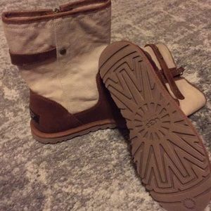 Ugg boots size 7.